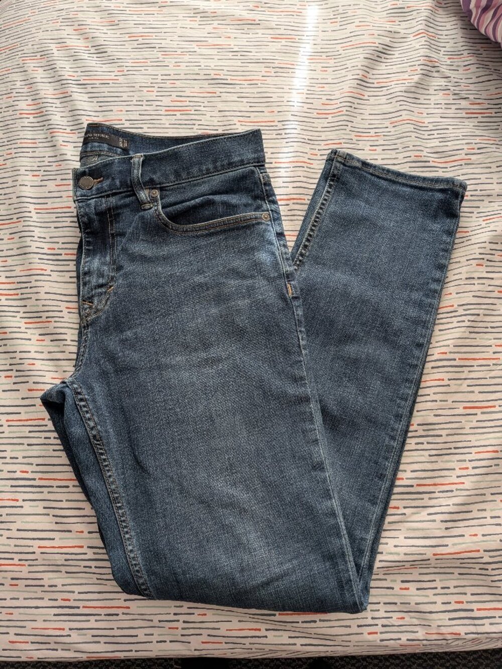 Banana Republic Slim Fit Jeans men's size 32" width x 32" length